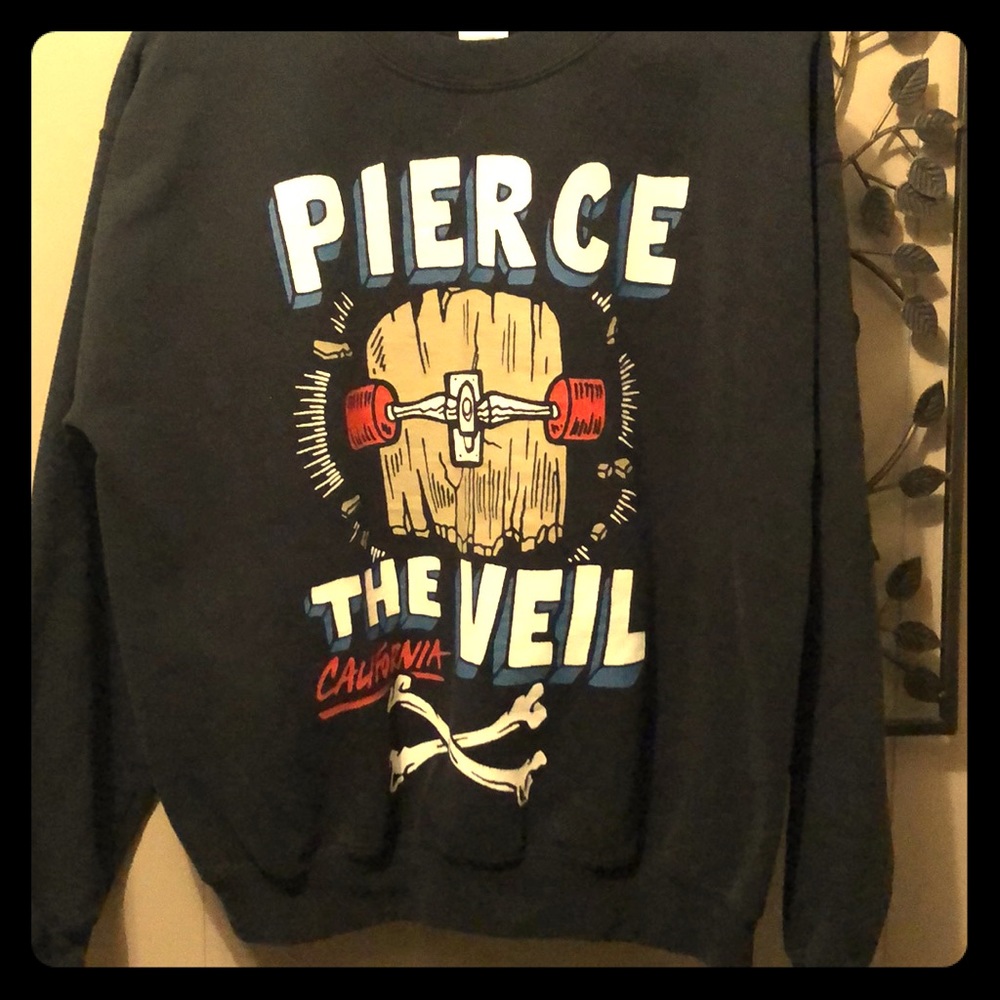 Pierce the veil, California sweater